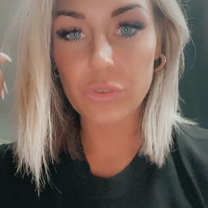 Meet your Posher, Carole-anne